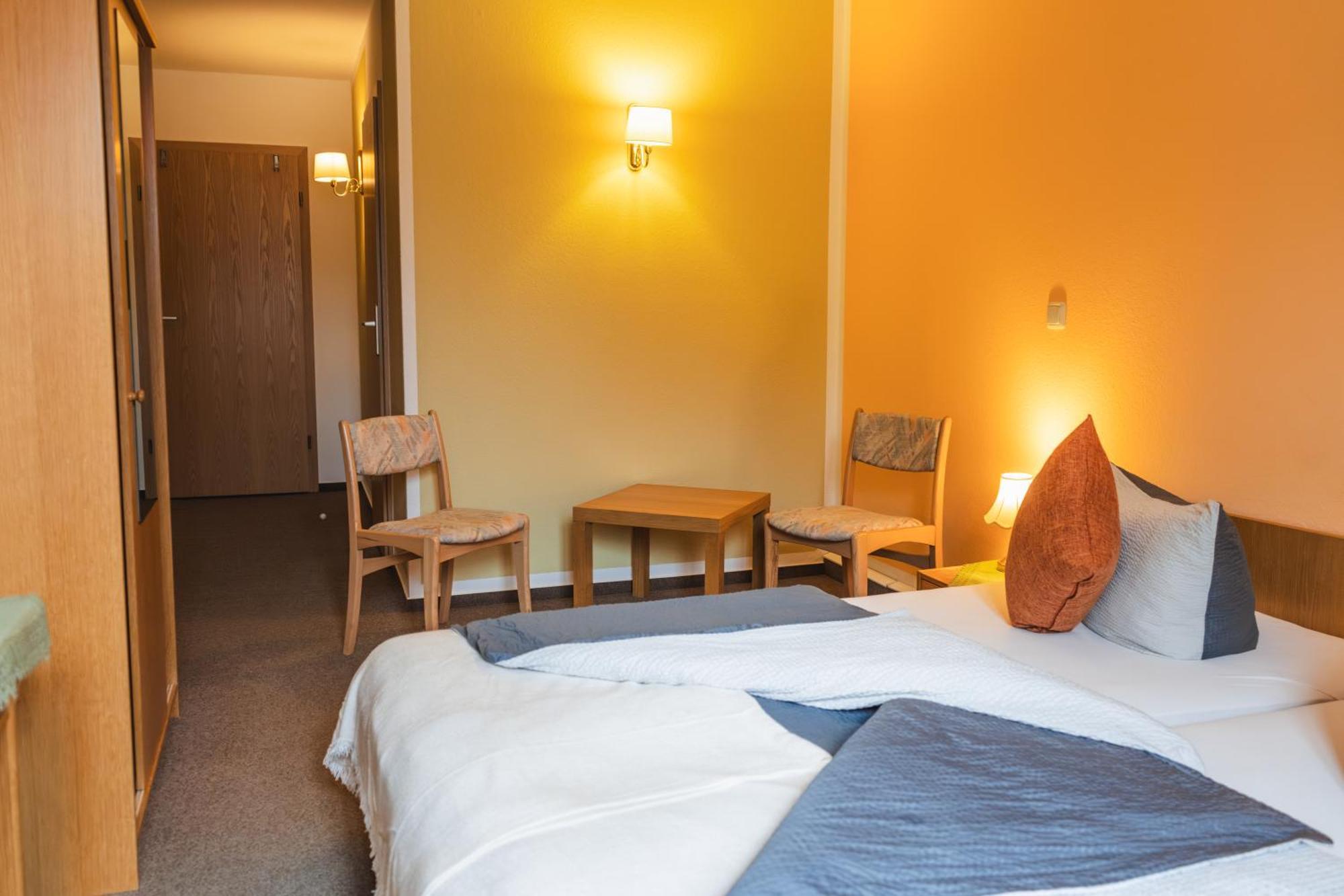 Gasthof Und Pension Hammerschaenke Wildenthal Room photo
